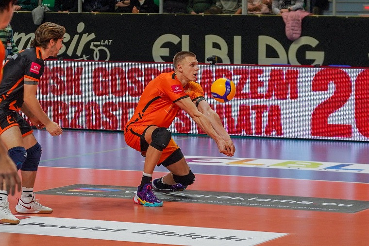 Ілля Ковальов “Закса” – “Барком-Кажани”: трансляція матчу 6-го туру ПлюсЛіги