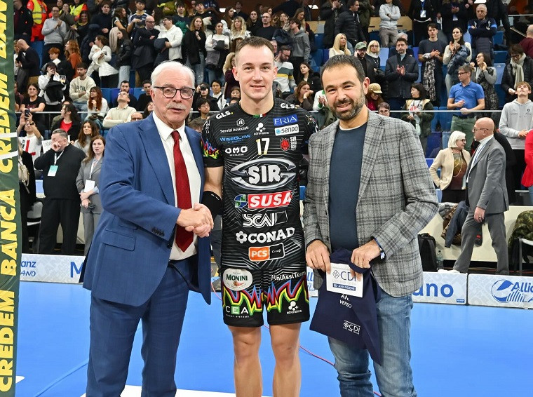 Олег Плотницький “Перуджа” впевнено здолала “Мілан”. Плотницький – MVP матчу