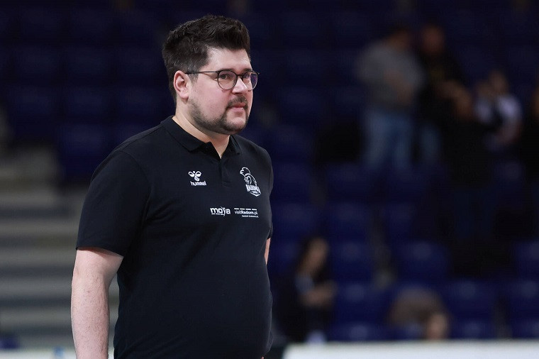 Якуб Глушак Якуб Глушак залишив посаду головного тренера “Радомки”