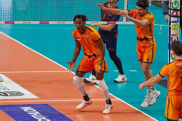 ВК Барком-Кажани “Барком-Кажани” зіграють проти “Ресовії”: коли та де дивитися матч ПлюсЛіги