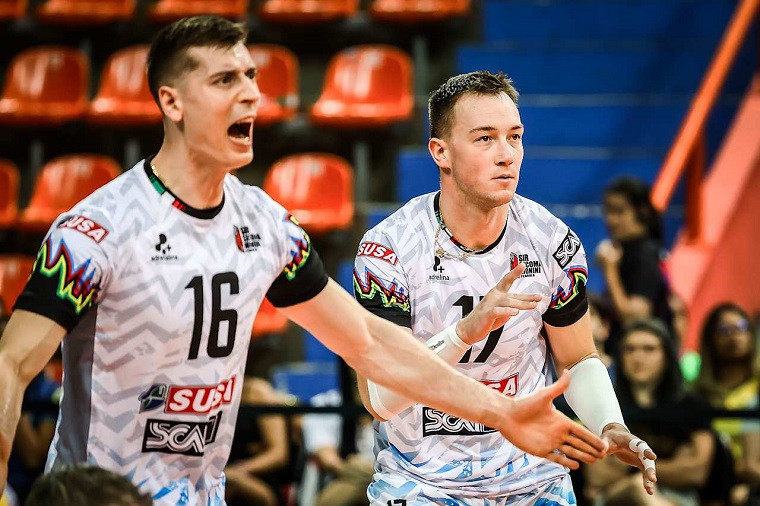 Олег Плотницький “Перуджа” за крок від півфіналу КЧС після видовищної п’ятисетової перемоги над “Осакою”