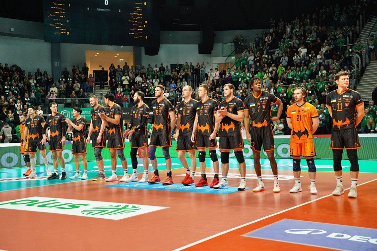 Барком-Кажани “Купрум” – “Барком-Кажани”: дивитися матч 17-го туру чемпіонату Польщі