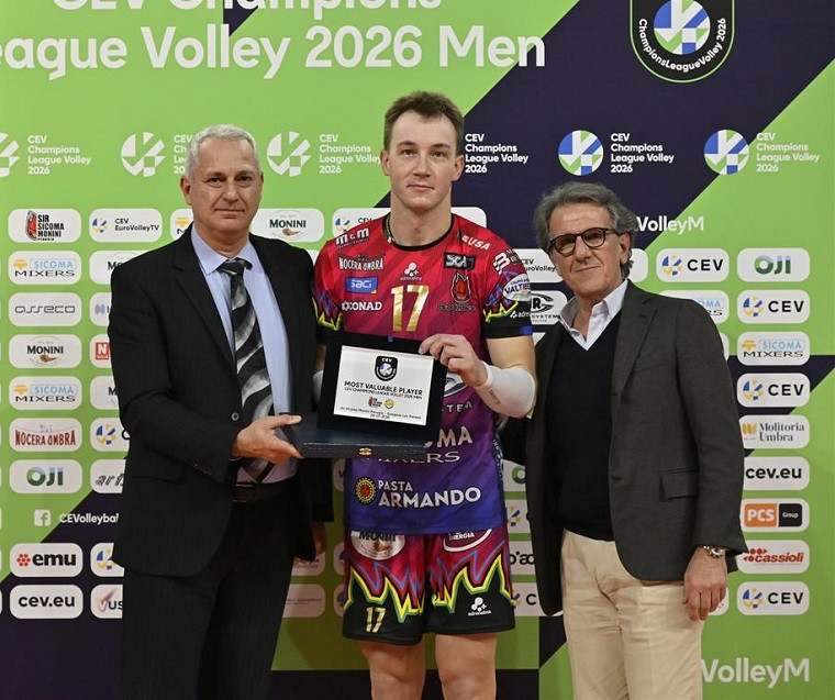 Олег Плотницький Плотницький – MVP матчу Ліги чемпіонів: “Перуджа” достроково вийшла в плейоф