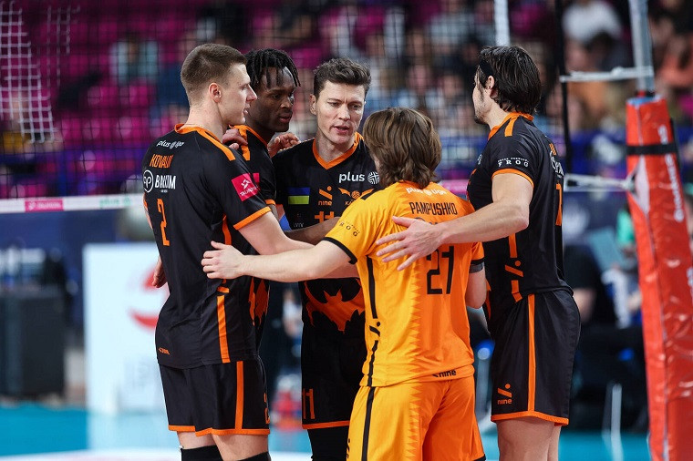 Барком-Кажани “Барком-Кажани” приймають “Заксу”: де дивитися матч чемпіонату Польщі