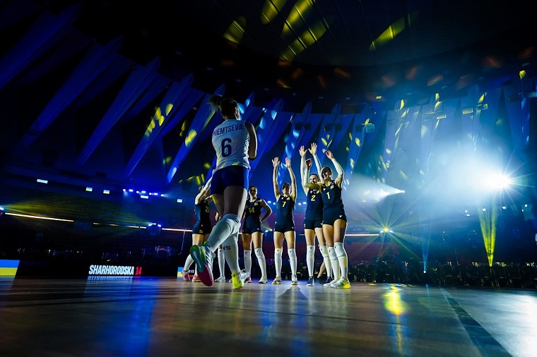 Жіноча збірна України з волейболу FIVB виділила майже 250 тисяч доларів на розвиток жіночої збірної України