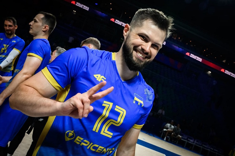 Сергій Євстратов Сергій ЄВСТРАТОВ: “Ще до кінця не віриться, що виграли у Бразилії”
