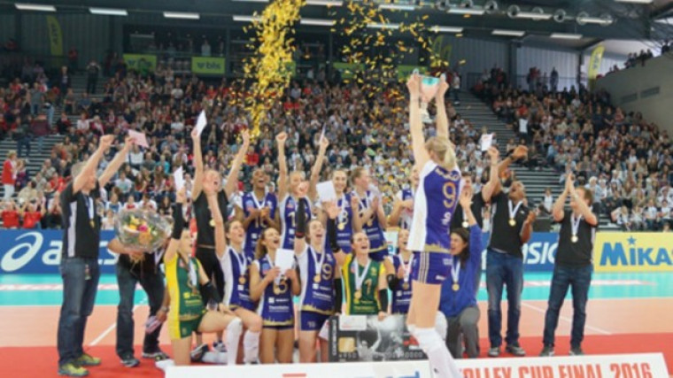 Команда украинки Олеси Рыхлюк - Волеро Цюрих выигрывает кубок Швейцарии. Олеся MVP финала