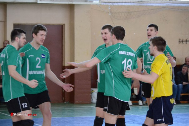 ВК "Днепр" победой завершает второй тур волейбольной Суперлиги