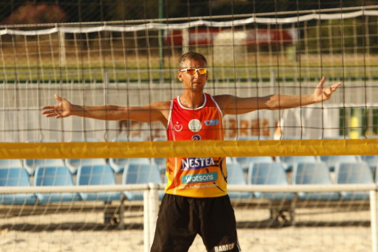  Фото матча квалификационного раунда Antalya Open с участием украинцев Ярослава Гордеева и Николая Бабича