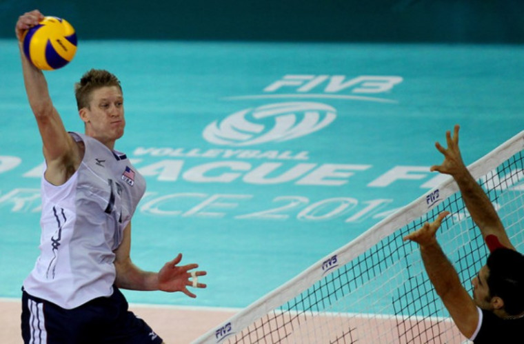 Максвел Холт будет выступать за Модену?