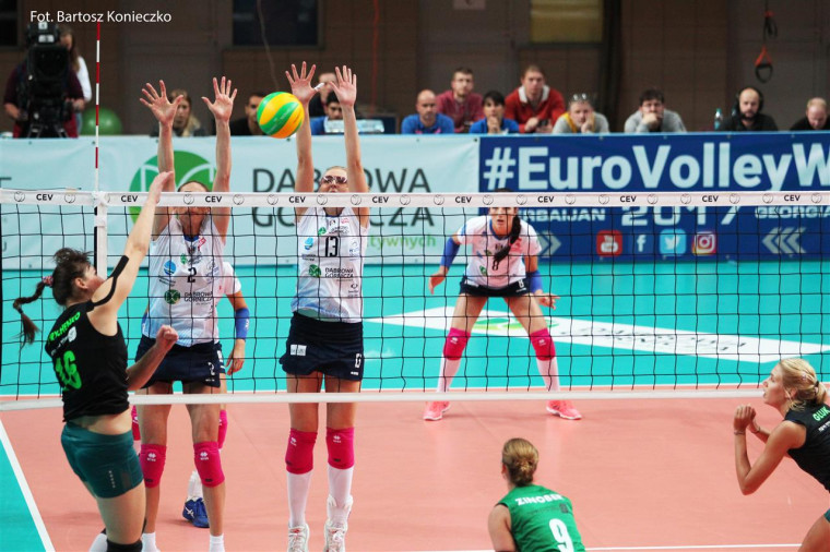 Анна Кириченко "Маккаби" 14 очков Кириченко не помогли "Маккаби" выйти в следующий раунд Лиги Чемпионов (ФОТО)