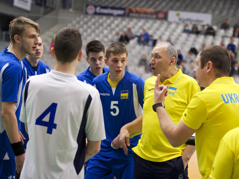 Мужская сборная Украины U-19 Мужская сборная Украины U-19 проиграла сборной Германии (ФОТО)