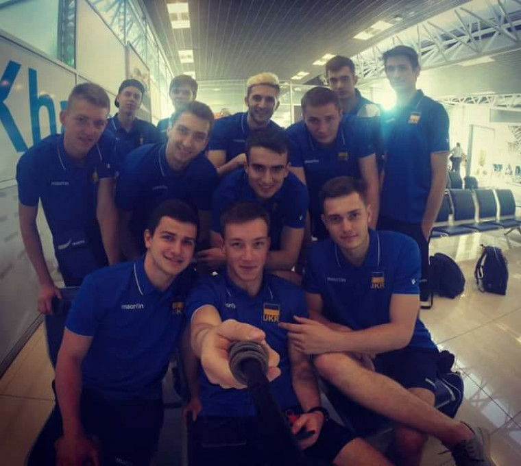 Молодіжна збірна України U-21 Склад молодіжної збірної України U-21 (ФОТО)