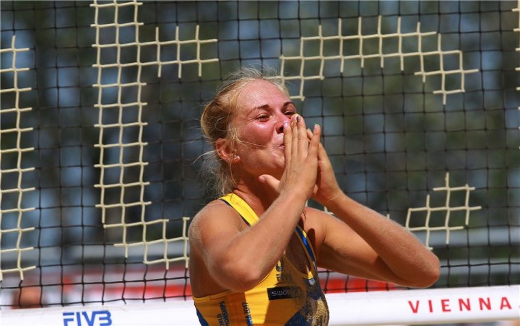 Валентина Давидова Пляжницы Давидова\Щипкова вышли в плей-офф чемпионата мира (ФОТО)