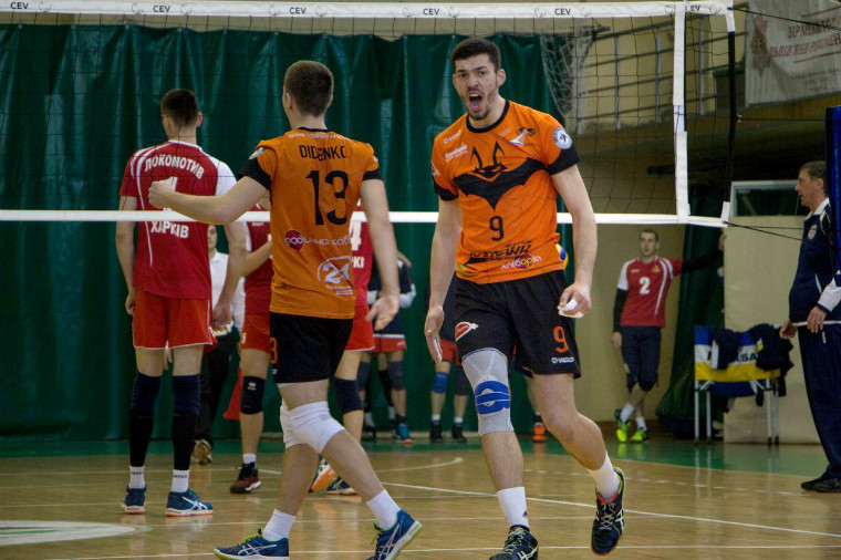 Юрій Семенюк Юрій СЕМЕНЮК: "Докладав максимум зусиль, щоб скоріше повернутися на майданчик"