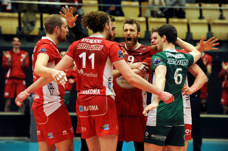 Нолико "Нолико" в трёх сетах победил "Локомотив" в первом матче "раунда 12-ти" Лиги чемпионов