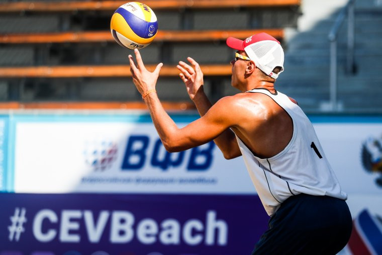 Владислав Паленко Українські пляжники вийшли в плей-офф чемпіонату Європи U-20