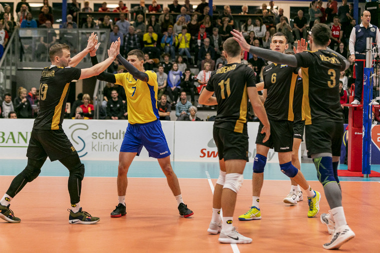 Чоловіча збірна України Фото та відео дня