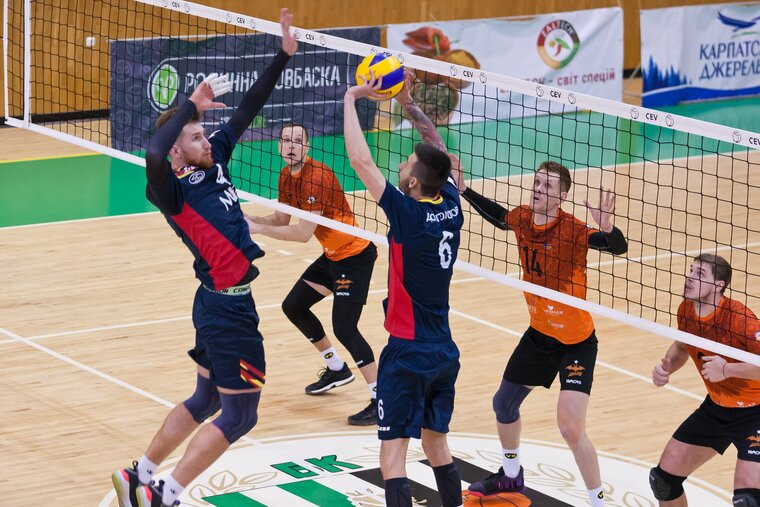 Барком-Кажани - МХП-Вінниця Відбулося жеребкування 4-го раунду Кубка України 2019-2020