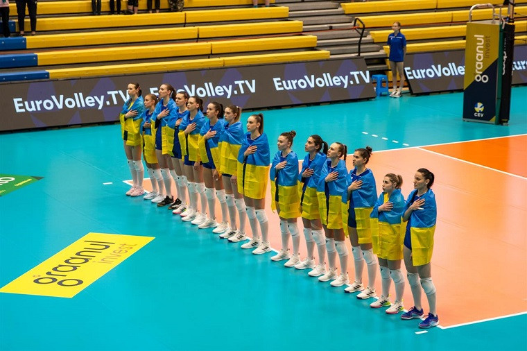 Жіноча збірна України з волейболу Жіноча збірна України “всуху” обіграла Естонію
