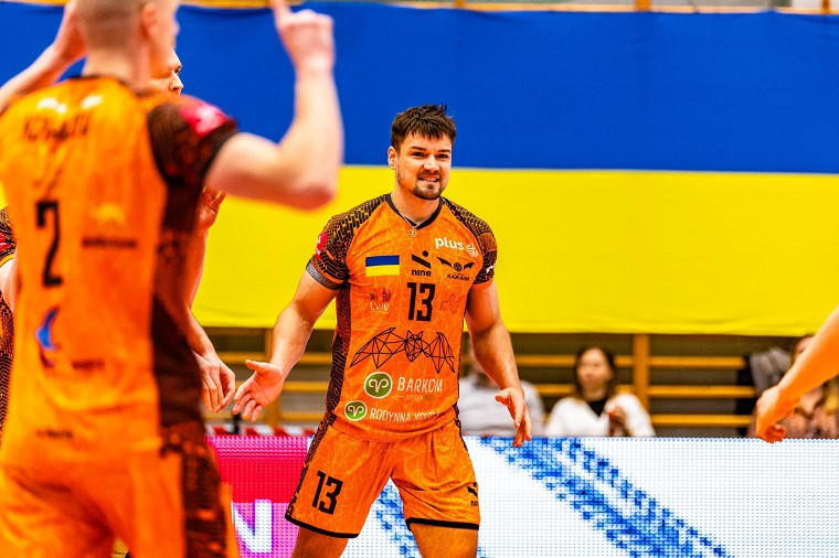 Василь Тупчій Василь Тупчій номінований на звання кращого легіонера чемпіонату Польщі