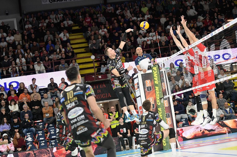 Олег Плотницький Плотницький вчетверте поспіль став MVP матчу чемпіонату Італії