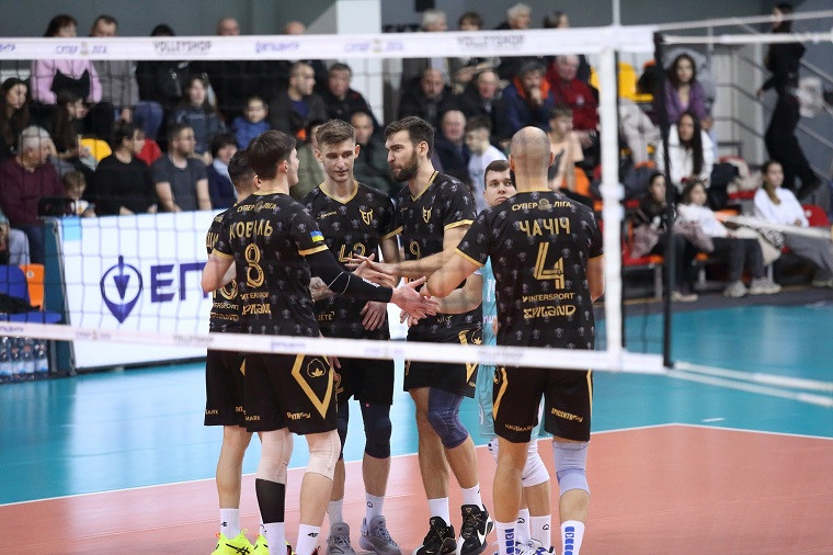 Епіцентр-Подоляни 100% показник: “Епіцентр-Подоляни” виграли регулярний чемпіонат