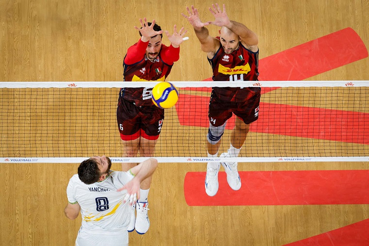 Україна - Італія Україна поступилася чинним чемпіонам світу