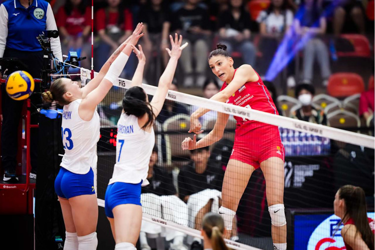 Україна - Сербія Україна поступилася чинним чемпіонкам світу на старті чемпіонату