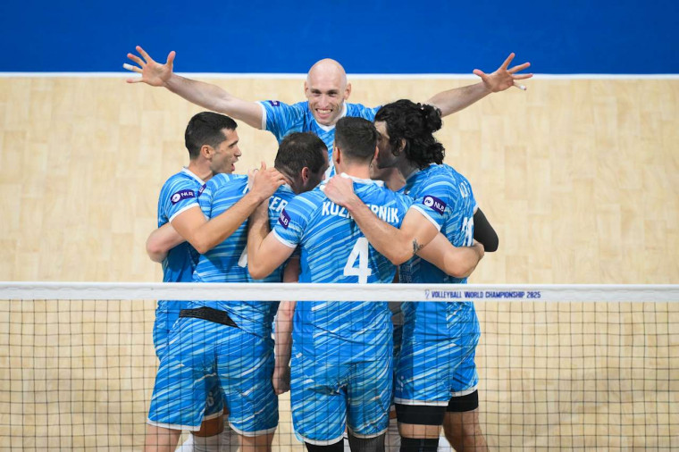 Збірна Словенії з волейболу Словенія перемогла Німеччину та вийшла до 1/8 фіналу ЧС-2025