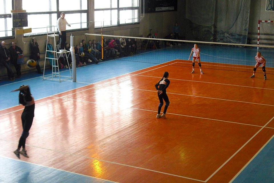 Plyazhiniy volleyball
