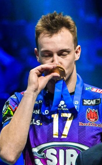 oleh plotnitskiy